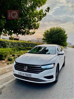 ڤۆڵکسواگن جێتا